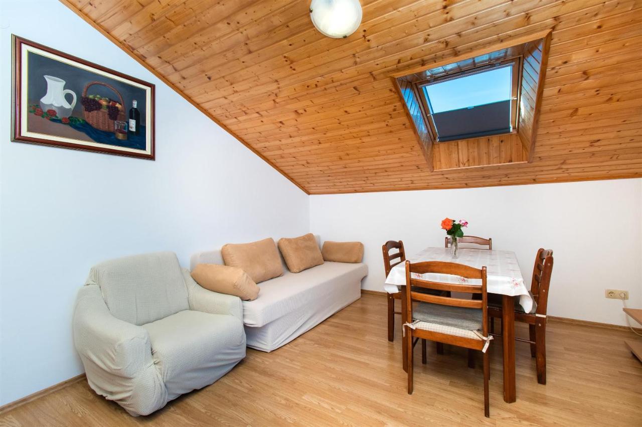 Apartments Green Garden Водице Екстер'єр фото