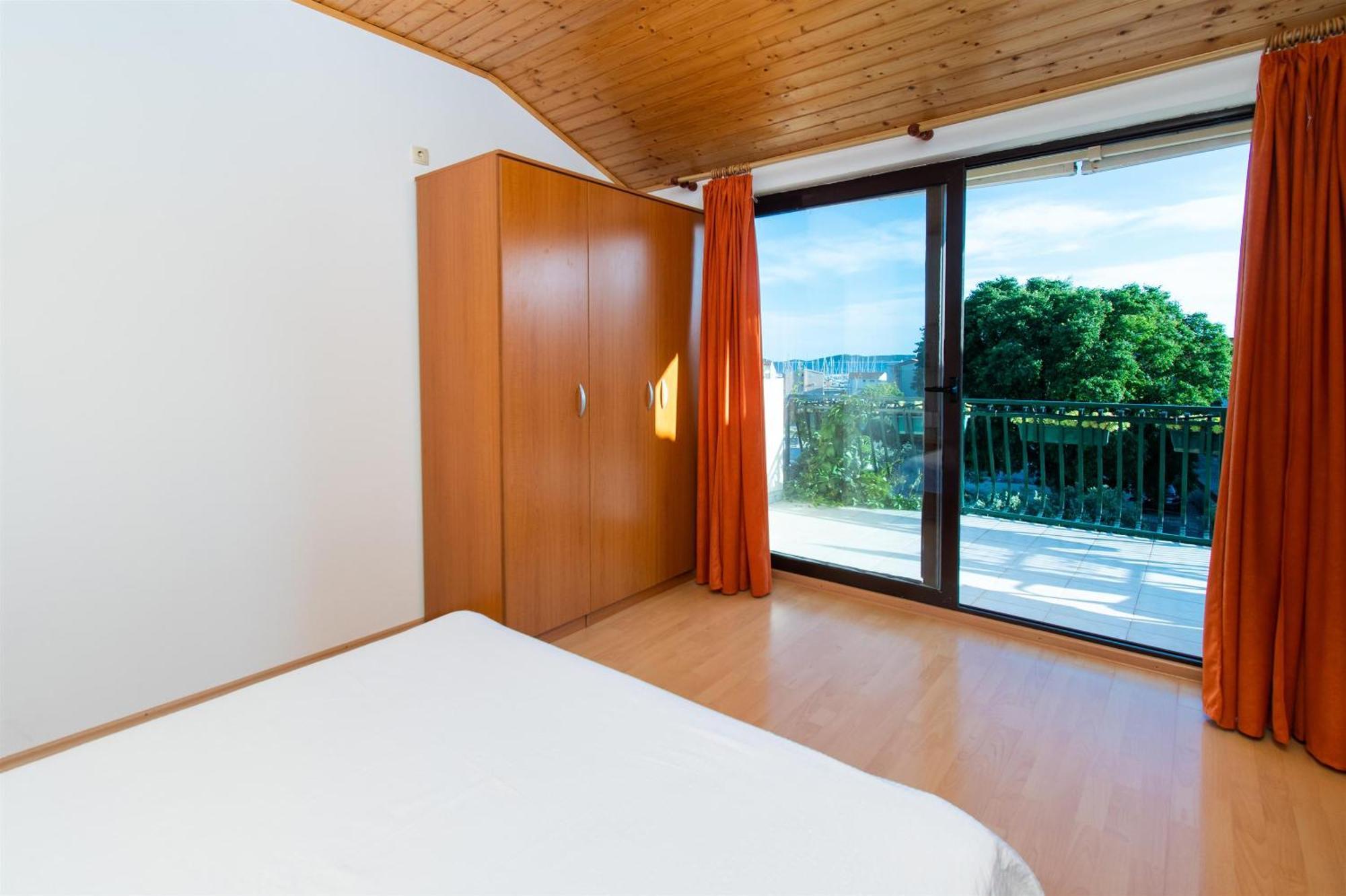 Apartments Green Garden Водице Екстер'єр фото