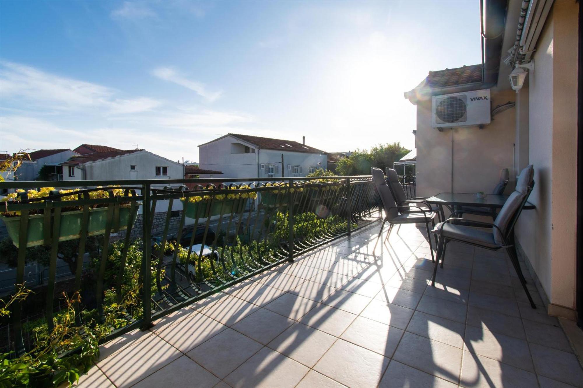 Apartments Green Garden Водице Екстер'єр фото