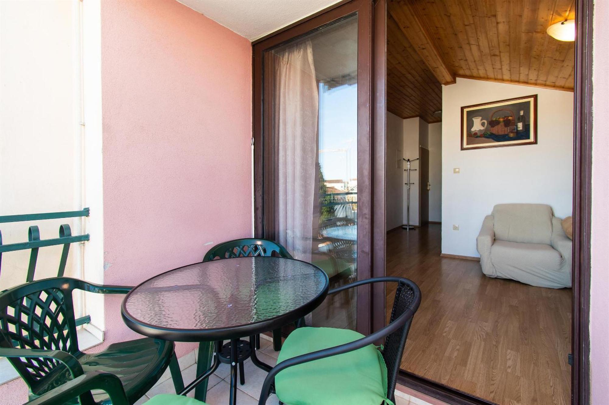 Apartments Green Garden Водице Екстер'єр фото