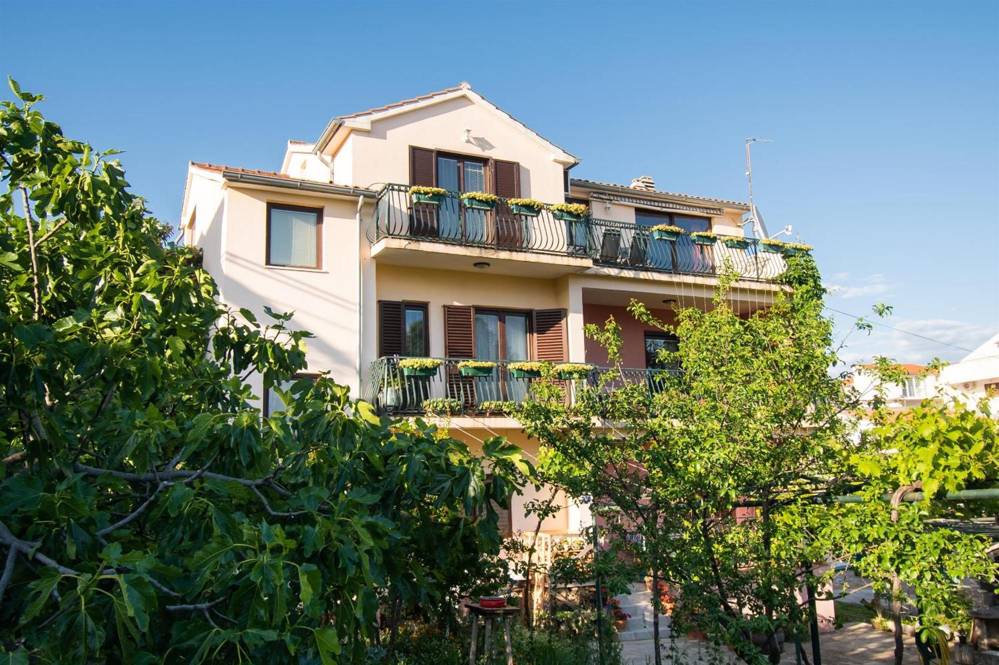 Apartments Green Garden Водице Екстер'єр фото