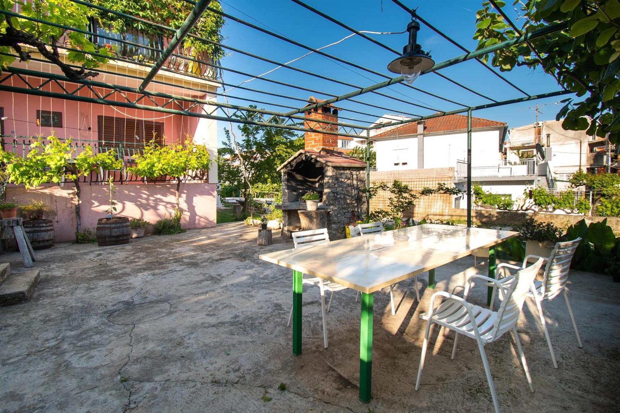 Apartments Green Garden Водице Екстер'єр фото